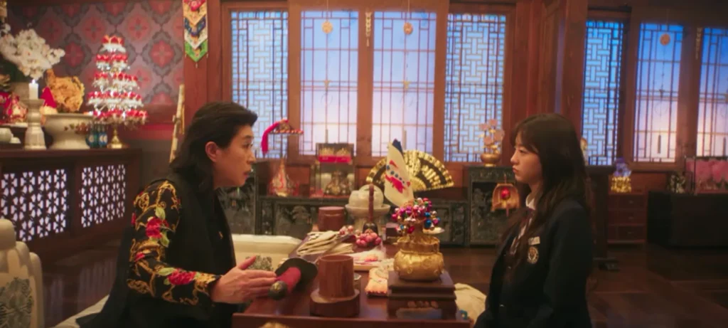Head over Heels K-Drama Episode 1 Thrilling Hindi Recap 3 Head over Heels K-Drama Episode 1 Hindi Recap