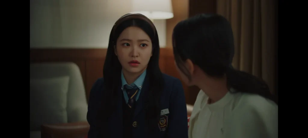 Bitch x Rich Season 2 Episode 1 Hindi Recap 5 Bitch x Rich Season 2 Episode 1 Hindi Recap