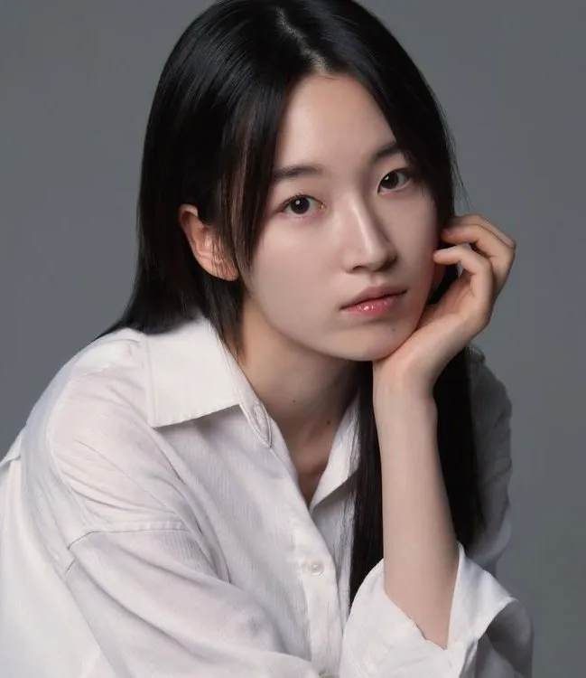 Chae Jong-hyeop & Won Ji An Confirmed for First Historical Lead! Meet the Warrior Prince in 'Light of an Unknown'