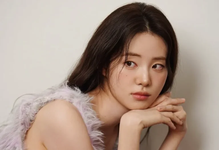 Shin Si-ah Set to Lead Heart-Fluttering New Teen Romance 'Do Not Cross the Wall'